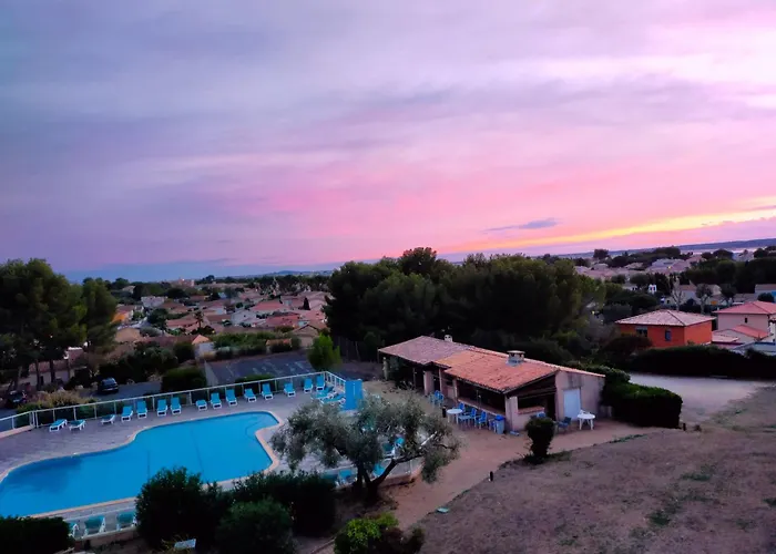 Agreable T2 Lumineux Avec Vue Degagee Et Piscine * 巴拉吕克莱班